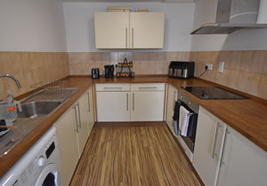 Kitchen- click for photo gallery